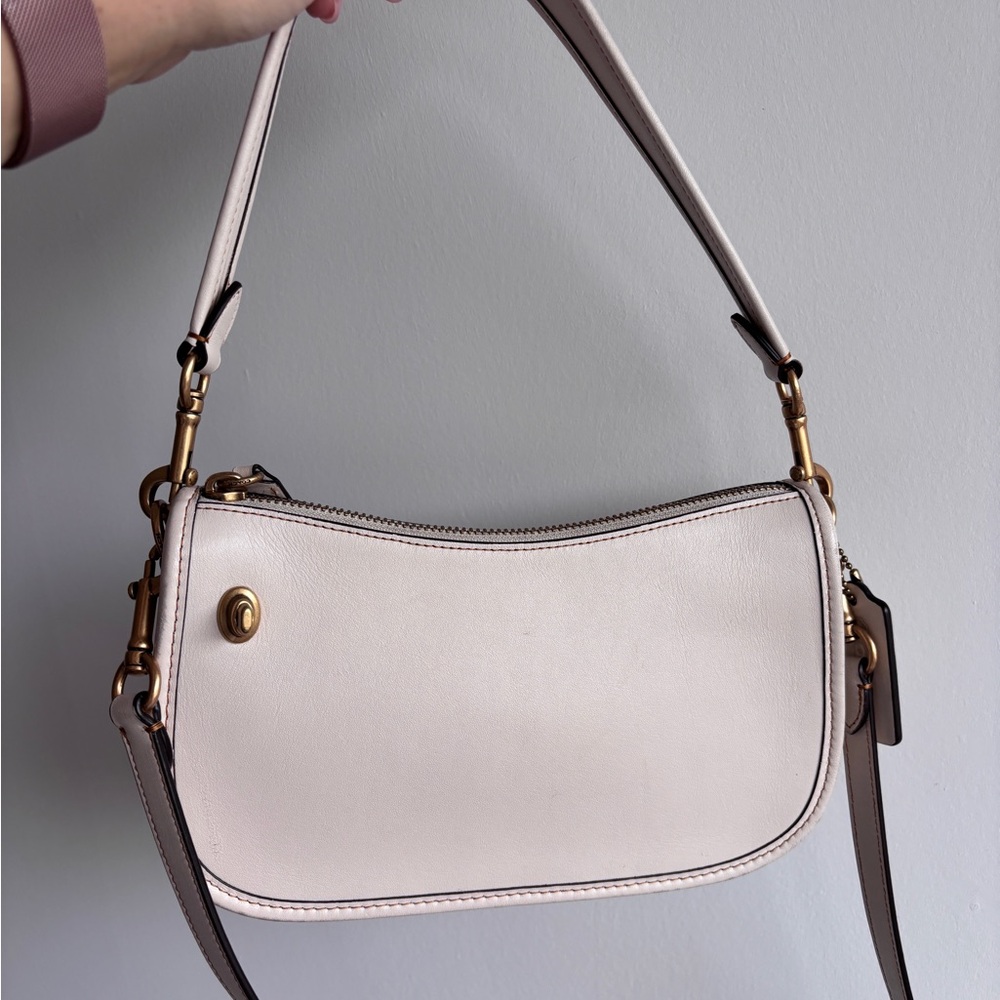 COACH swinger bag - limited edition - brass / chalk